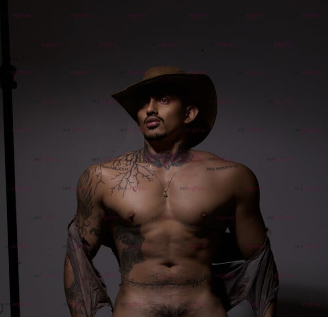 FOTOS DE MACHO MEXICANO GUAPO ROMPE CULOS POR PRIMERA VEZ EN TU CIUDAD PRUEBAME