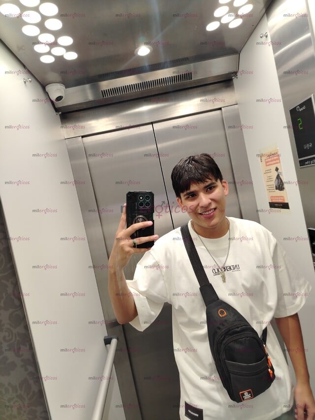 FOTOS DE JOVEN ACTIVO CON GANAS DE CONPLACERTE... SOLO HABLAME