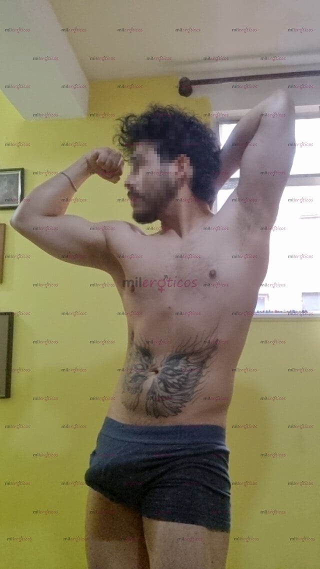 FOTOS DE BOY TOY, I LIKE TO BE USED BY OLDER WOMAN