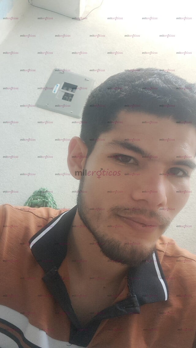 FOTOS DE CHICO DOTADO DE 18CM X 6 DE GRUESA LLENO DE LECHE BEN Y PRUEBAME