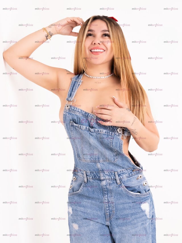 FOTOS DE RUBIA COLOMBIANA SEXY BONITA Y COMPLACIENTE