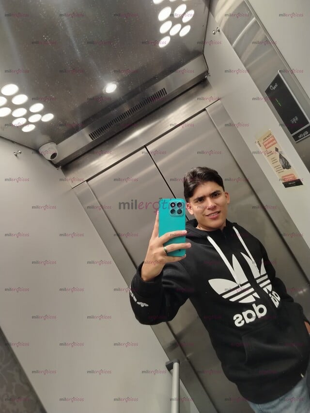 FOTOS DE ACTIVO, DISCRETO Y LISTO PARA HACERTE DISFRUTAR COMO QUIERAS