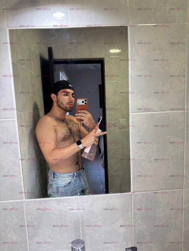 FOTOS DE TENGO GANAS DE VERTE QUE ME QUITARÉ LA ROPA EN CUANTO ENTRES POR LA PUERTA