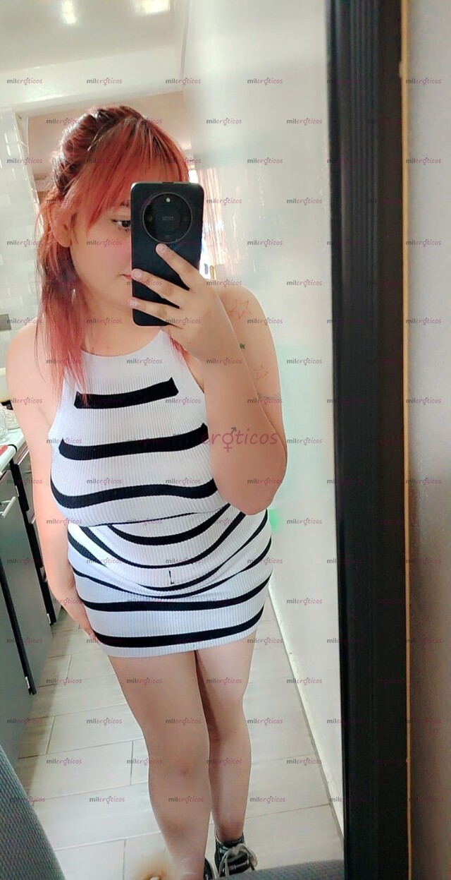 FOTOS DE ME ENCANTA PLATICAR, ME FASCINAN LOS BESOS BIEN DADOS Y EL CACHONDEO ANTES DE UN