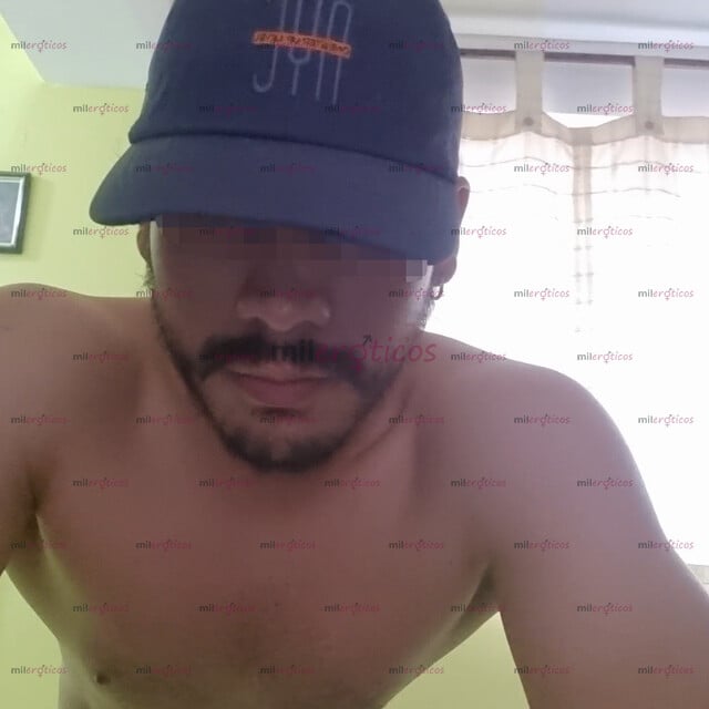 FOTOS DE BOY TOY, I LIKE TO BE USED BY OLDER WOMAN