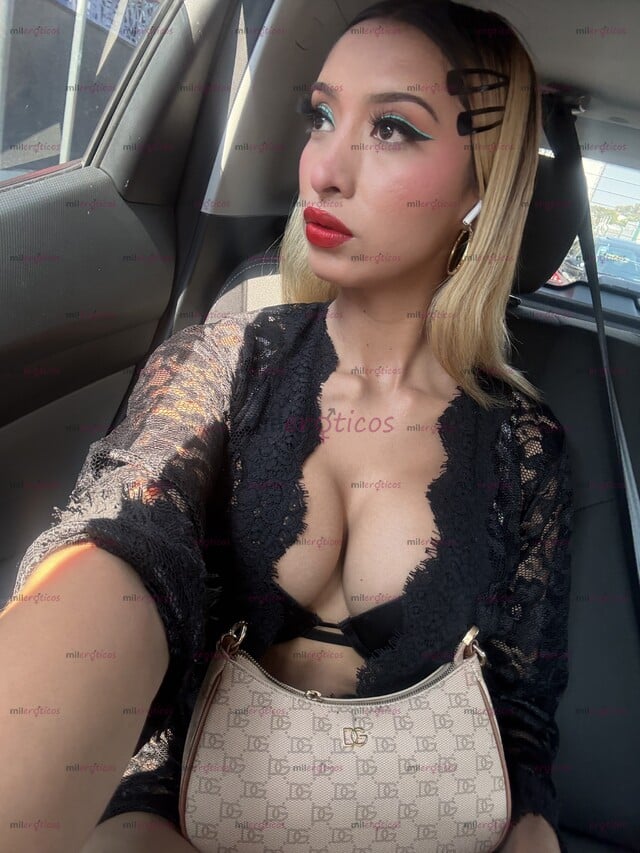 FOTOS DE RICA TRANS CON UN RICO CARAMELO PARA COMPLACERTE