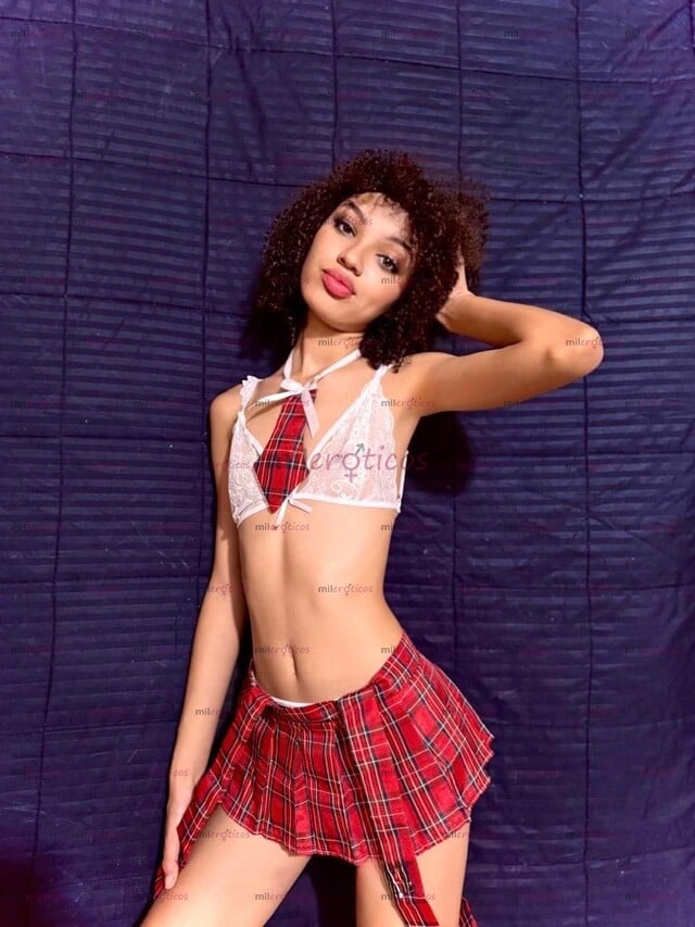 FOTOS DE HOLA PAPI SOY SARAA JOVEN CALIENTE, QUIERO CUMPLIR TODAS TUS FANTASÍAS