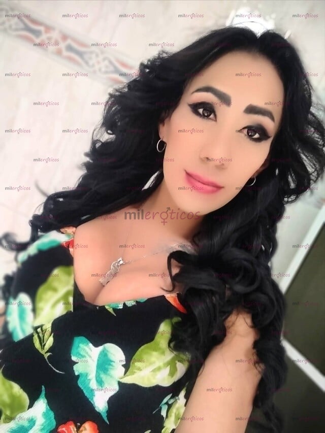 FOTOS DE AUDRAY ALEXIA SOY LO Q NECESITAS PARA SALIR DE LA RUTINA
