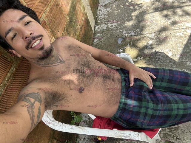 FOTOS DE HOMBRE VERSÁTIL Y DISCRETO CON SITIO DISPUESTO A COMPLACER TUS MAYORES FANTASÍAS