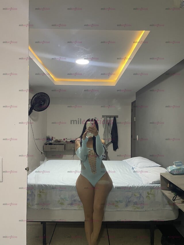 FOTOS DE HOLA MI AMOR, SOY MICHELLE, UNA EXÓTICA PELINEGRA NALGONA PEQUEÑA MUY ARRECHA MU