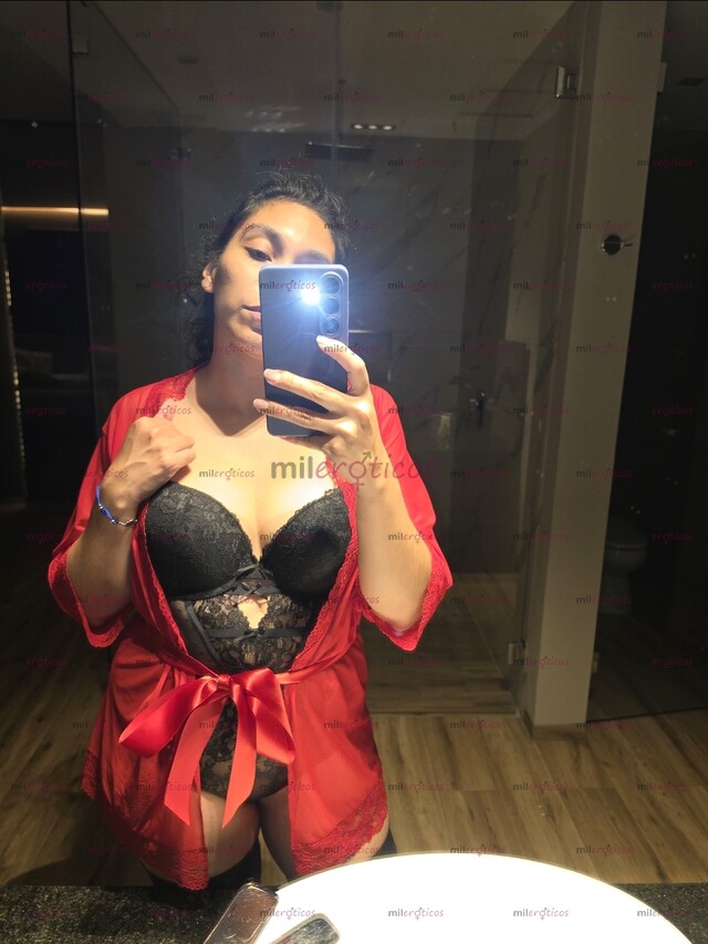 FOTOS DE BUSCAS UNA MAMISOLTERA CULONA Y MUY ZORRITA TE LA MAMO AL NATURAL