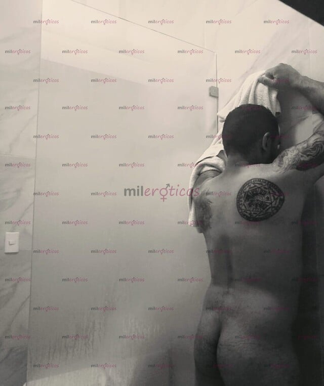 FOTOS DE JOVEN MACHO, DISCRETO, COMPLACIENTE PARA UN MOMENTO DE SEXO O ALGO MAS