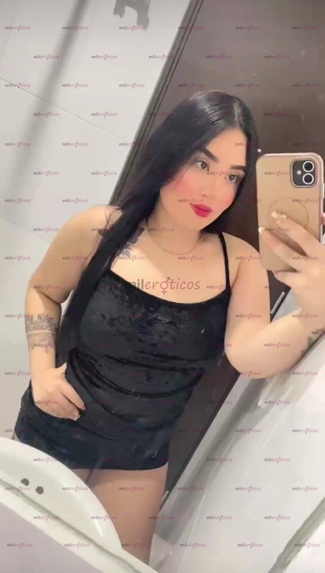 FOTOS DE DESEOSA DE MUCHA LECHE SENOS RICOS ROSADITOS