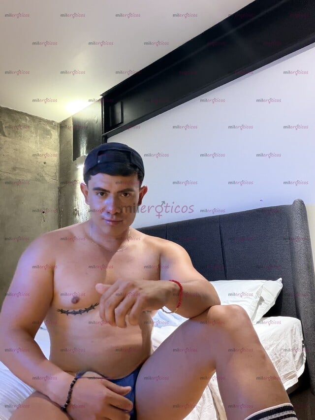FOTOS DE JOVEN DISCRETO, EDUCADO, CALIENTE Y VARONIL