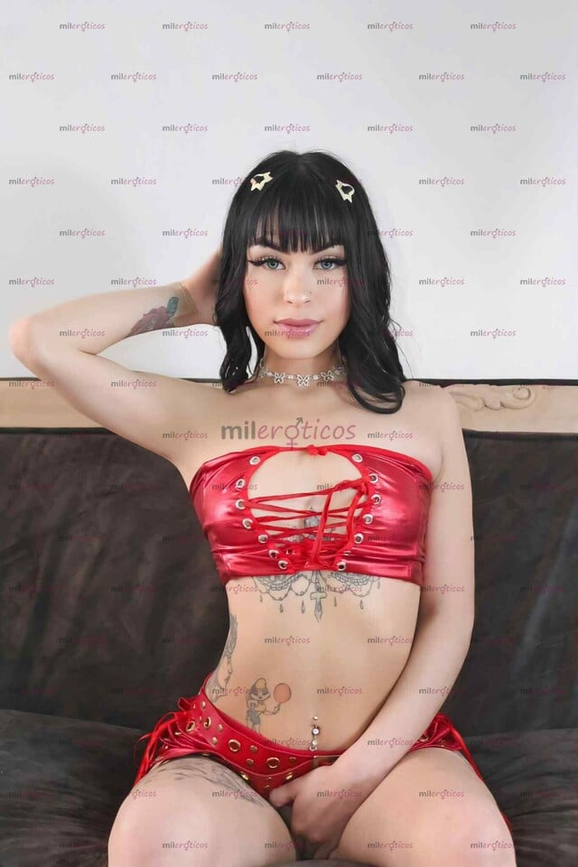 FOTOS DE SOFI TU FLACA ARDIENTE NINFÓMANA Y MUY ESTRECHITA VEN POR MI RICAS NALGAS