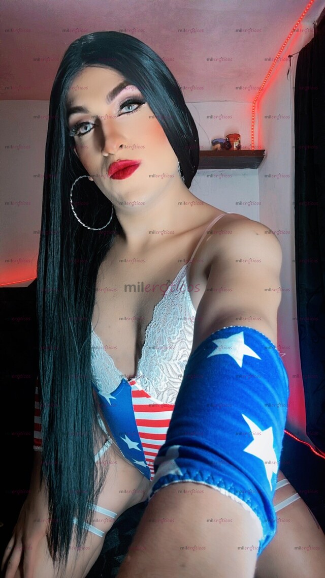 FOTOS DE POLLITA RECIÉN LLEGADA CON UNA RICA COLA APRETADITA CON HORMONAS BIEN RICAS