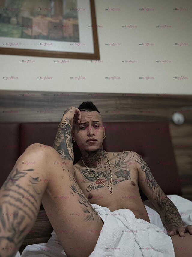FOTOS DE HOLA SOY DEIVID NUEVO EN ESTE SITIO DISPUESTO A COMPLACER TODOS TUS DESEOS