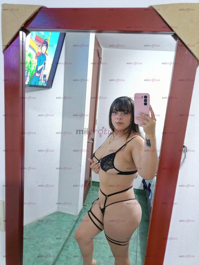 FOTOS DE SOY VIOLET HERMOSA JOVENCITA ARRECHA TETONA Y CULONA