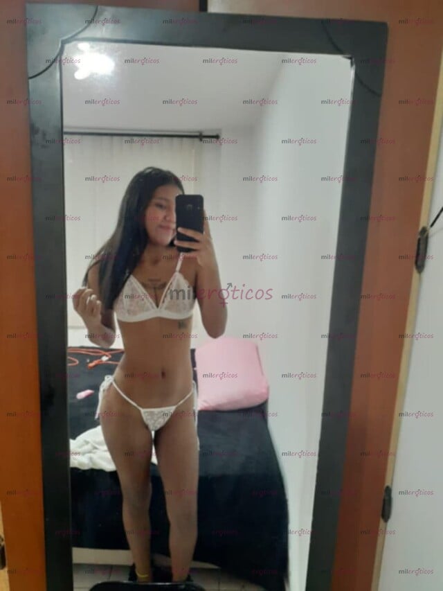FOTOS DE NENITA DE 19 AÑOS CON UNOS LINDOS SENOS PEQUEÑOS, TE DARE UN BUEN TRATO