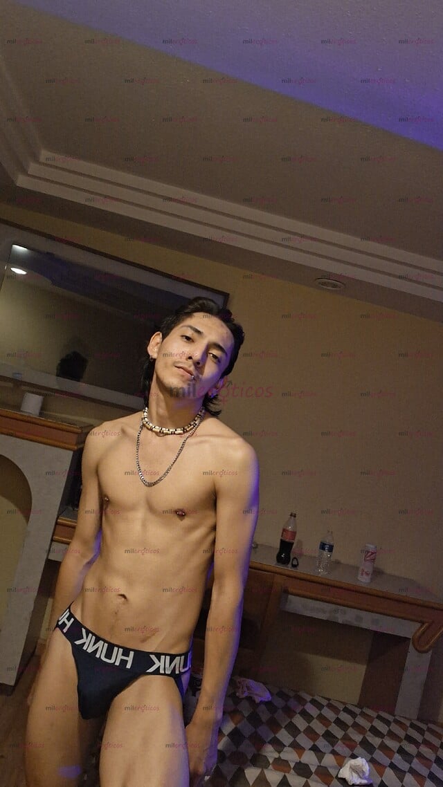 FOTOS DE SANTIAGO TWINK PASIVO CALIENTE COMPLACIENTE DE MENTE ABIERTA A TU ESPERA