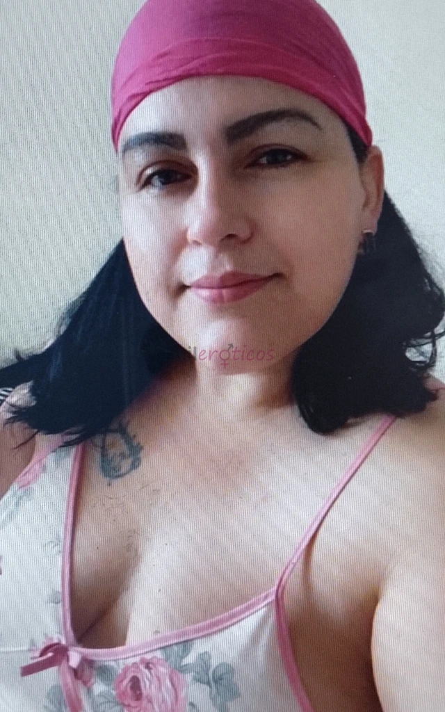 Soy putita caliente y estoy aqui para complacer tus fantasias me encanta ser sumisa y los juegos picantes tambien me gusta el sexo anal con juguetes a...