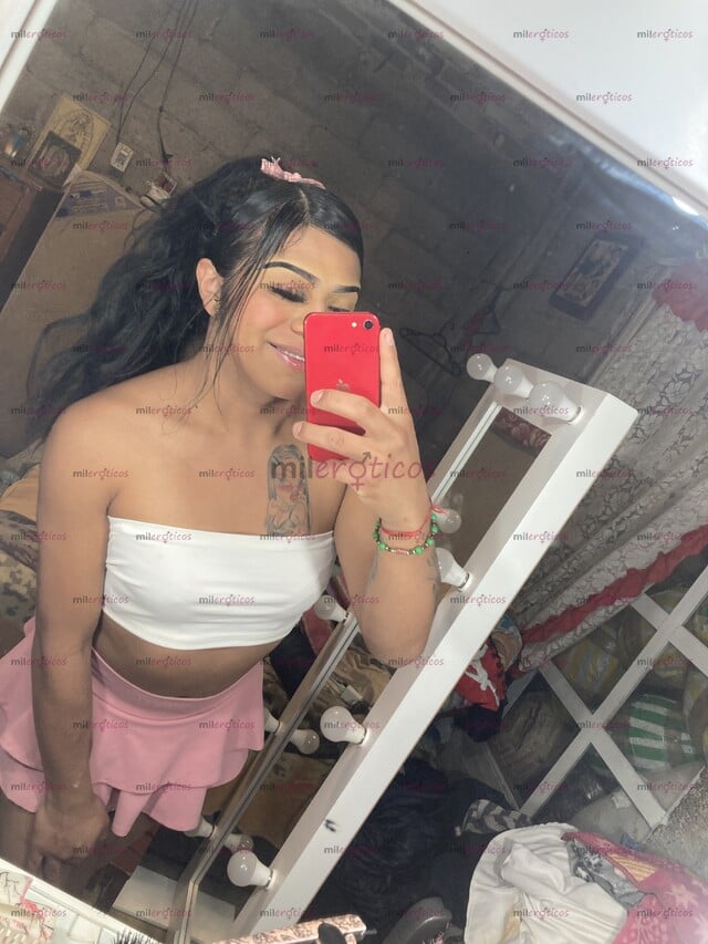 FOTOS DE EMILI TU MORENITA PREFERIDAA , MUY RIVA COMPLACIENTE Y LA MÁS CALIENTE DE TU ZO
