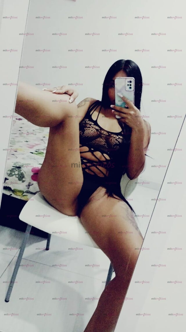 FOTOS DE CATA MORENITA CULONA CABELLO LARGO CUMPLO FETICHES