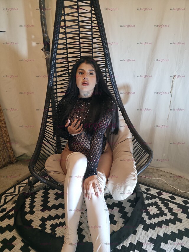 FOTOS DE GARGANTA PROFUNDA Y PIEL SUAVE LUNA LINDA CHICA QUE LLEGÓ A BOGOTA
