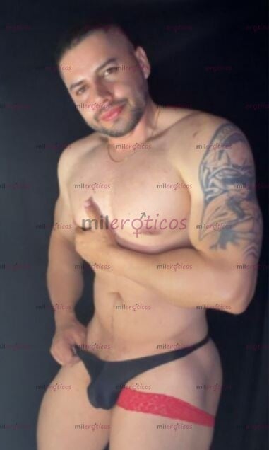 FOTOS DE HOMBRE MUSCULOSO ACTIVO PRESENCIA MASCULINA Y EXPERIENCIA DE ALTO NIVEL