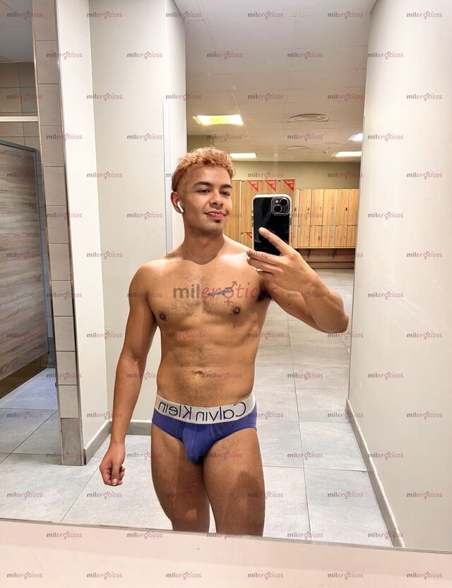 FOTOS DE MORRITO CALIENTE CON BUENA VERGA Y CULO COMPLACIENTE