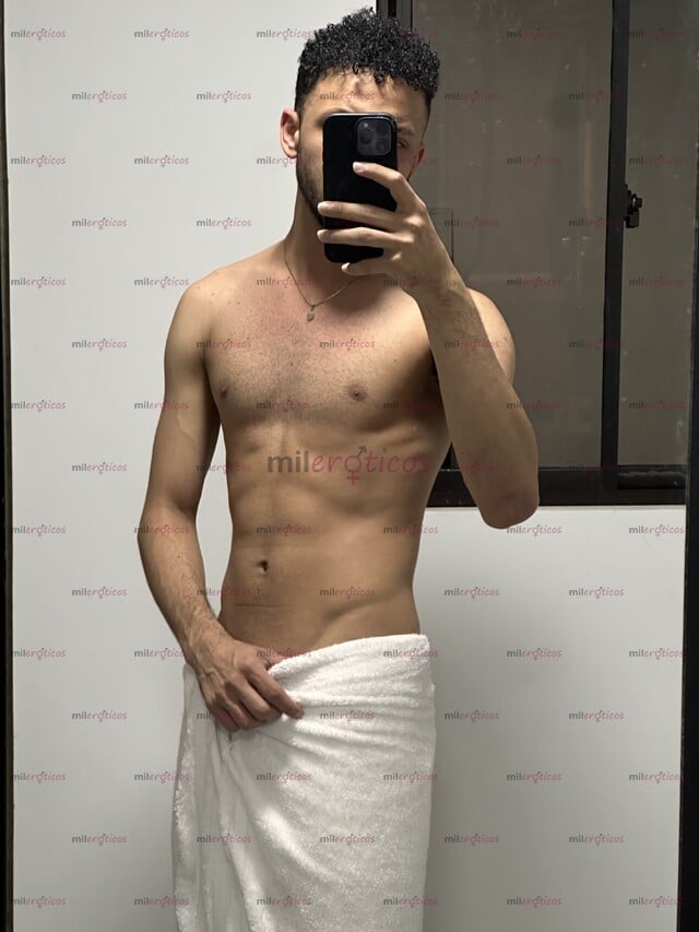 FOTOS DE CHICO JOVEN DOTADO COMPLACIENTE LUGAR DISCRETO VENTA DE CONTENIDO HOT