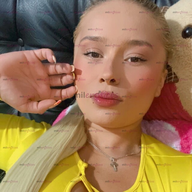 FOTOS DE HOLA MIS AMORES SOY UN HERMOSA RUBIA DISPUESTAS A COMPLACERTE