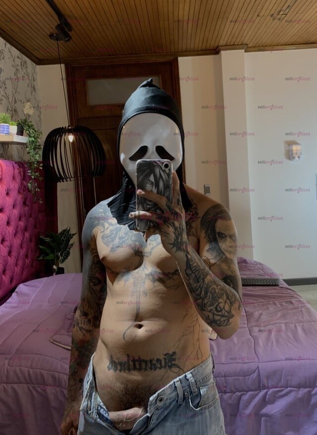 FOTOS DE TATUADO CON VERGA GRANDE GIGOLÓ PROFESIONAL BILINGÜE (ESPAÑOL