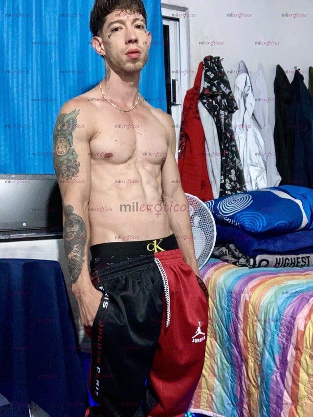 FOTOS DE JOVEN MASCULINO VERGON Y DISCRETO HÁBLAME AL WAT PARA MÁS INFO