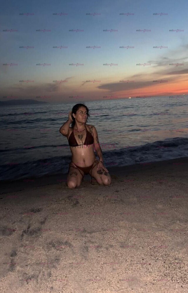FOTOS DE CHAPARRITA COMPLACIENTE Y CACHONDA VEN A PROBAR MI RICO CUERPO