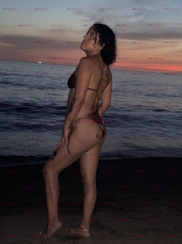 FOTOS DE CHAPARRITA COMPLACIENTE Y CACHONDA VEN A PROBAR MI RICO CUERPO