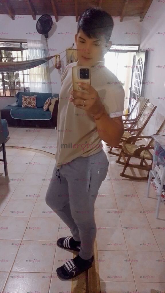 FOTOS DE COMPLACIENTE RESERVADO. PASARLA BIEN ES MI PROFECCION