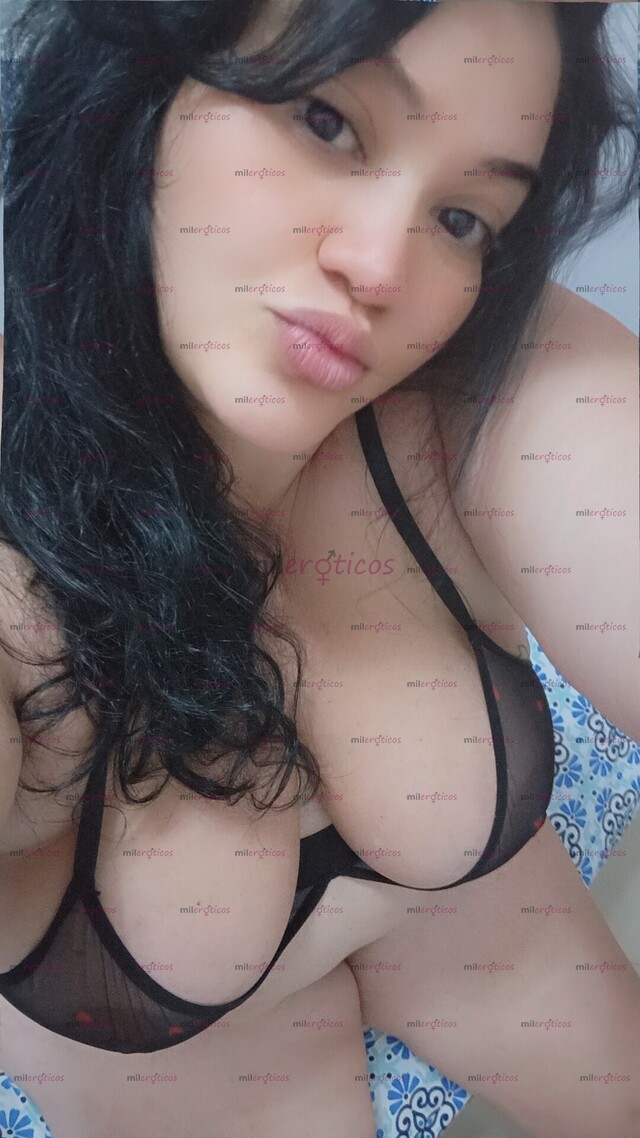 FOTOS DE HOLA LLEGUÉ PARA HACERTE FELIZ CALIENTE Y FOGOSA