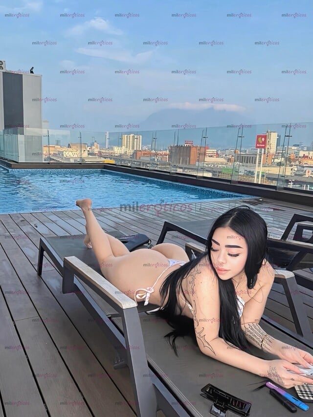FOTOS DE PASALA RICO CON UNA CHICA SUPER ESTRECHA DISPONIBLE 24 7