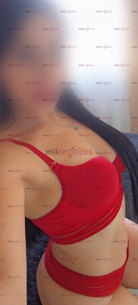 FOTOS DE ZOE ;ROLA DE CARA LINDA,CABELLO LARGO NEGRO ; DELGADA PIEL BL