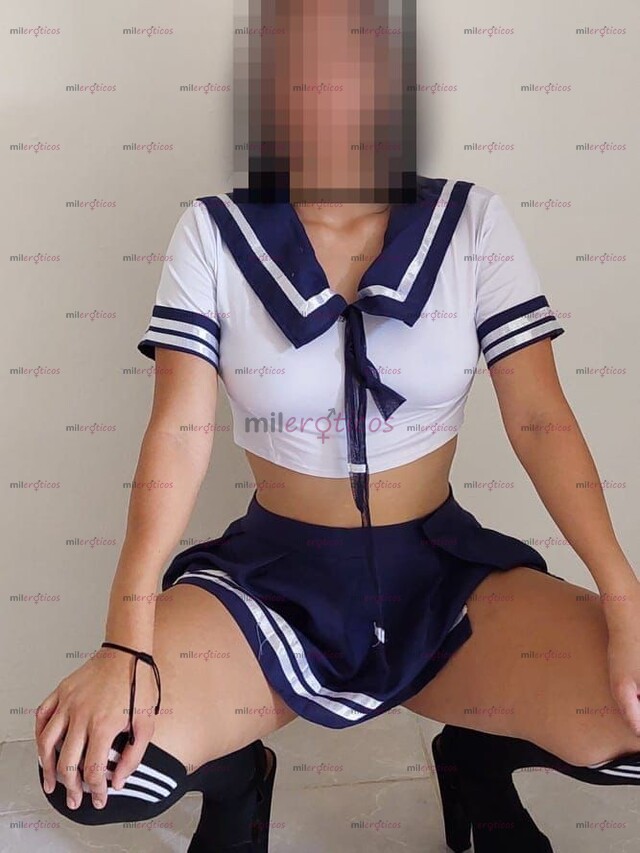 FOTOS DE EXQUISITA PETIT INICIANDO EN EL AMBIEN DEJAME COMPLACERTE