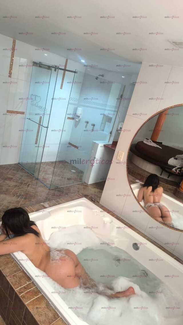 FOTOS DE HERMOSA TRIGUEÑA BUENAS TETAS, BUEN CULO MOJADITA SOLO PARA TI FOTOS 100% REALES