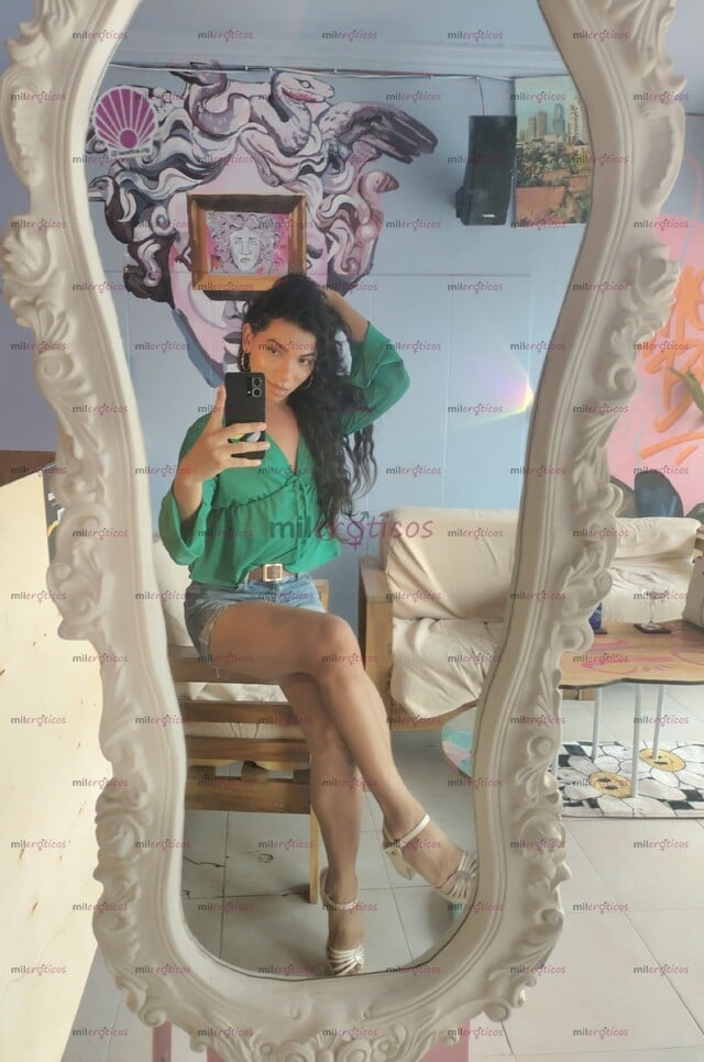 FOTOS DE TU CHICA SEXY UNIVERSITARIA CALIENTE Y COMPLACIENTE