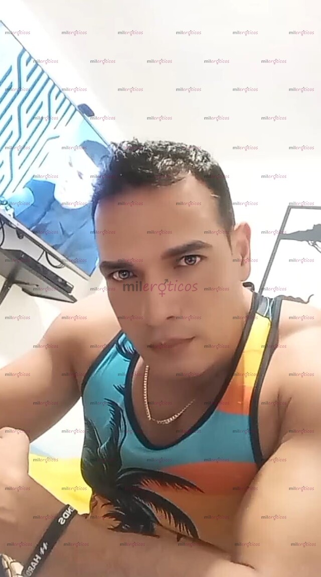 FOTOS DE ESPECTÁCULO DE STRIPPERS MIXTOS A DOMICILIO PARA TU DIVERSIÓN.