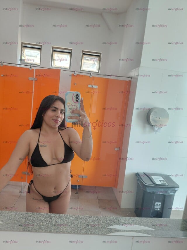 FOTOS DE AMOR SOY SOFIII HERMOSA MENTE ABIERTA CON GANAS DE MUCHO SEXO AMOR VEN PAPASITO