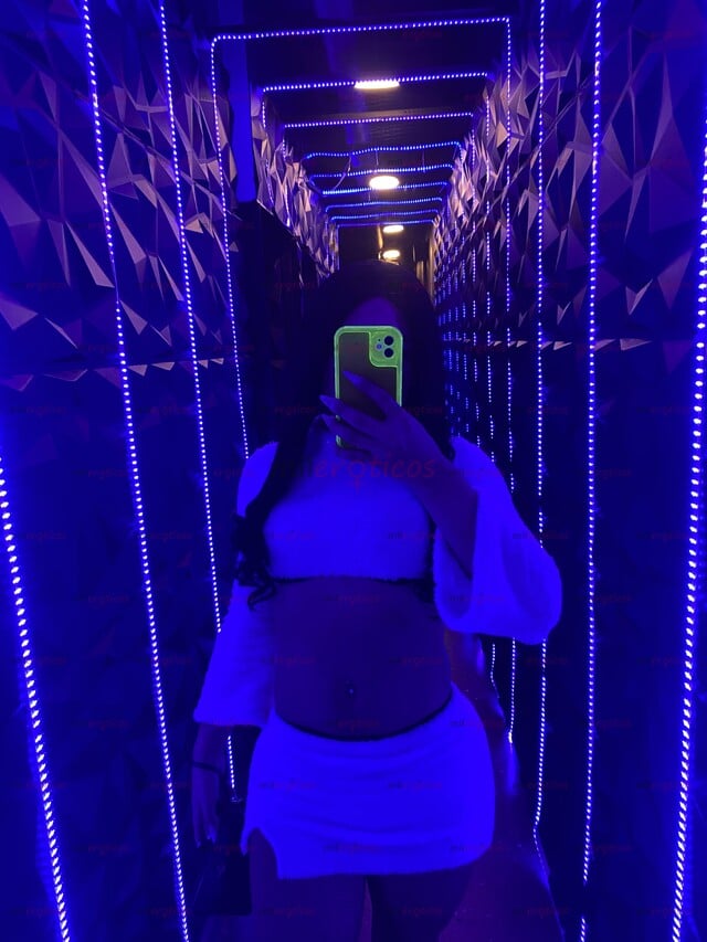 FOTOS DE CHICA NUEVA, LINDA Y SUPER HOT Q ESPERAS PARA CONOCERME?