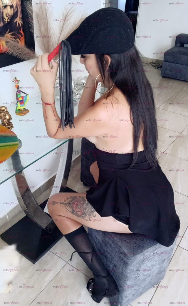 FOTOS DE TENTACIÓN PARA HOMBRES SOLVENTES, BELLEZA Y ELEGANCIA, SEXY DANNA MICHELLE