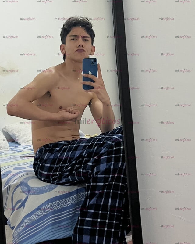 FOTOS DE MORRO TWINK ATLÉTICO GUAPO SOLO LARA HOMBRES SOLVENTES SOLO HOMBRES SOLVENTE.