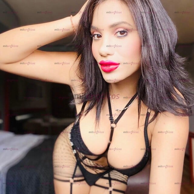 FOTOS DE NUEVA AQUÍ ÚNICOS DÍAS DISPONIBLE CON LUGAR ME ENCANTA EL SEXO
