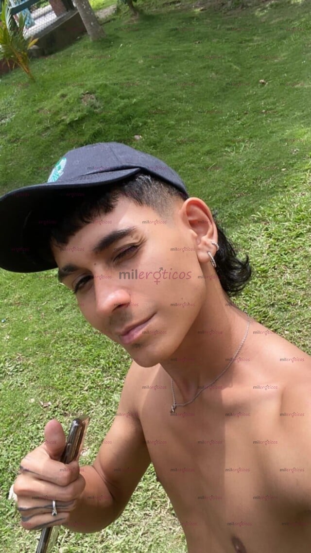 FOTOS DE POLLO ARRECHO 21 VERGON, ACTIVO Y MORBOSO